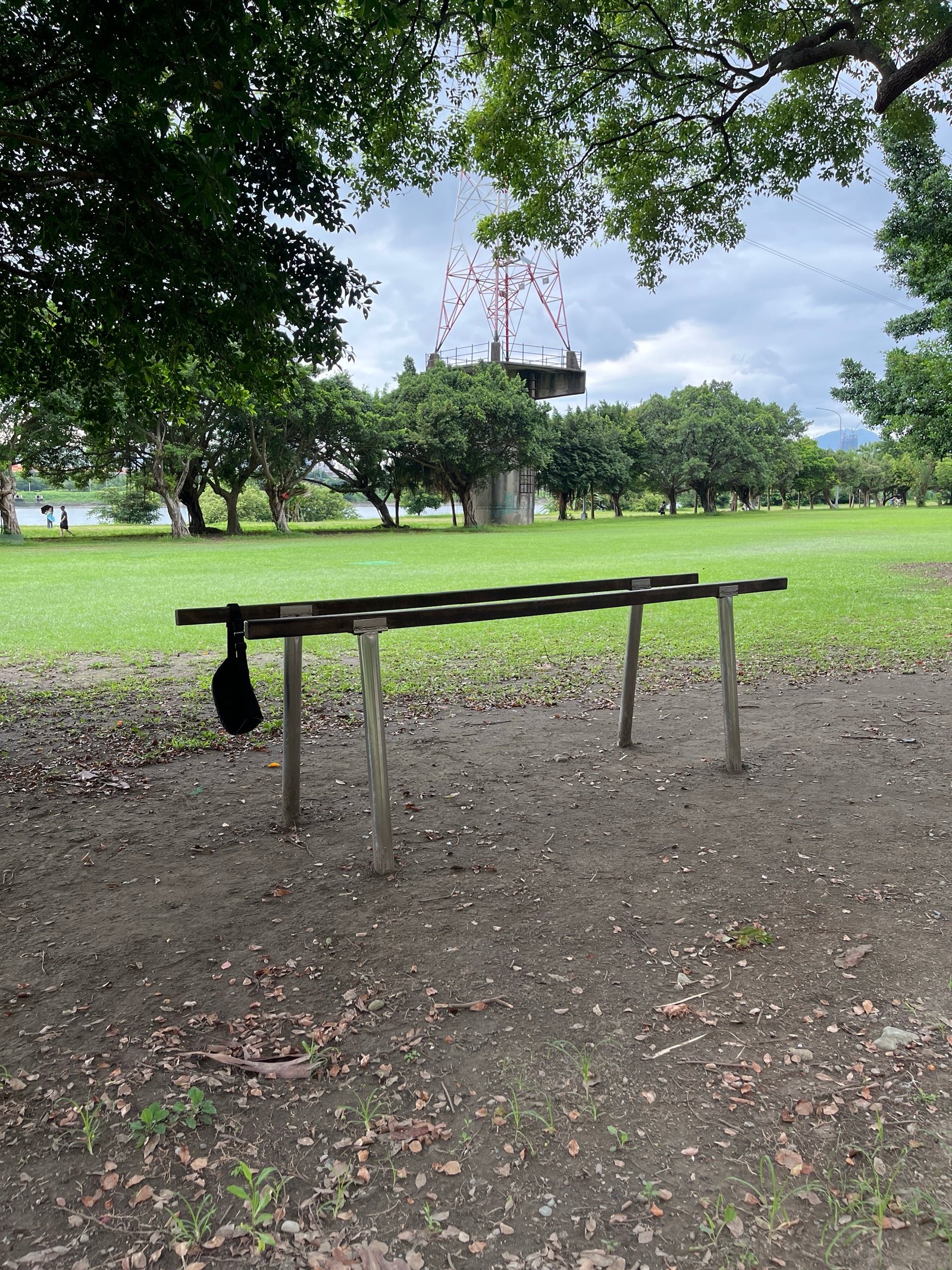 Outdoor fitness spot in Yonghe District, New Taipei City