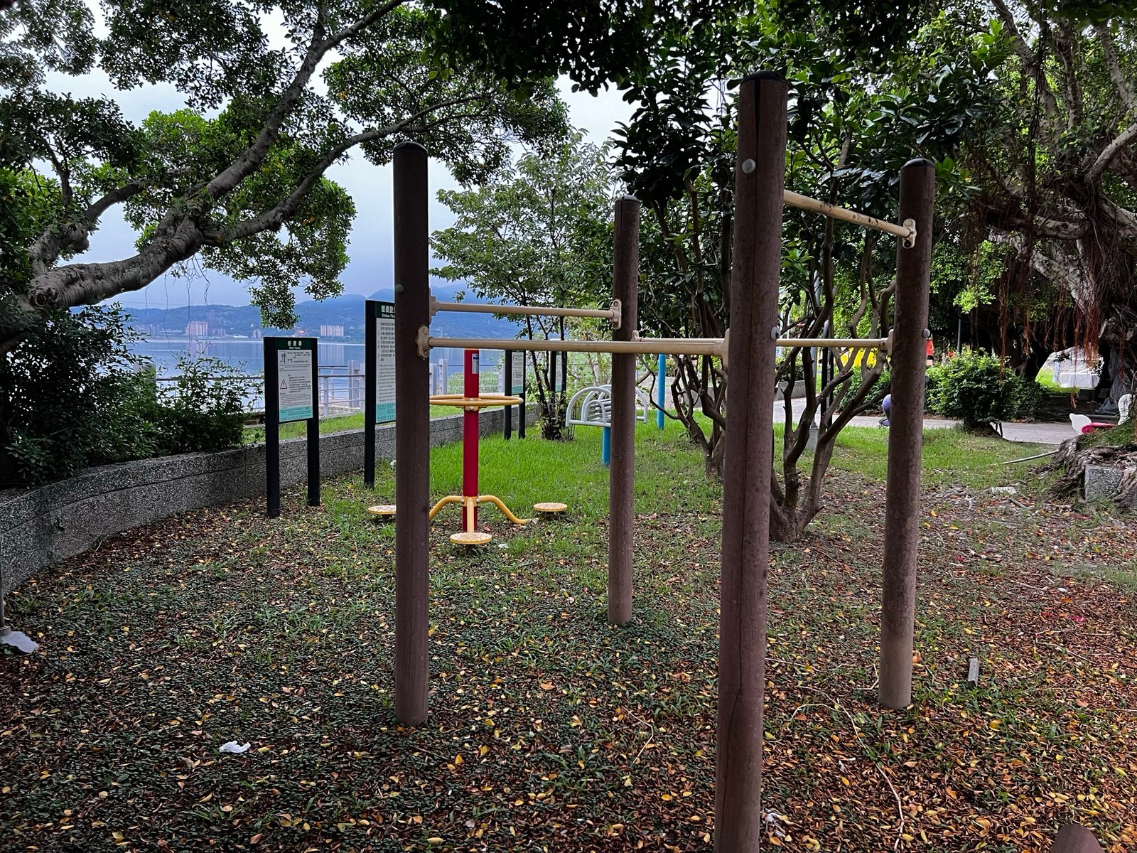 Fu'an Riverside Park