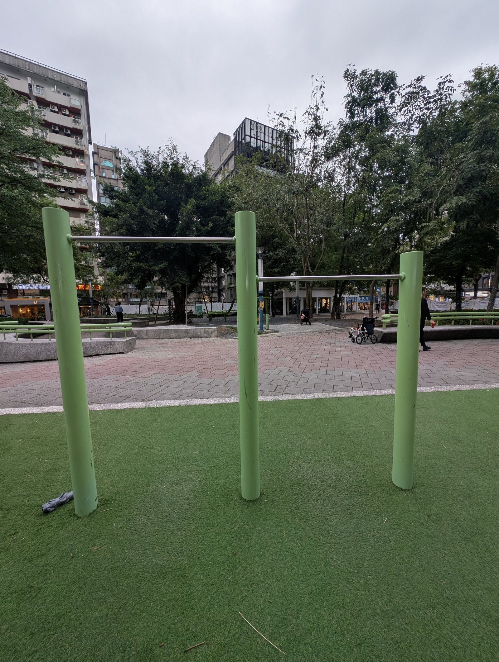 瑠公公園
