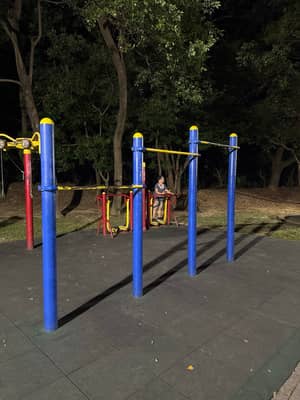 龍岡萬坪公園