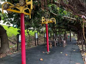雙溪河濱公園左岸