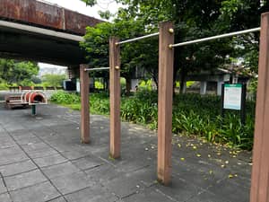 雙溪河濱福林橋下