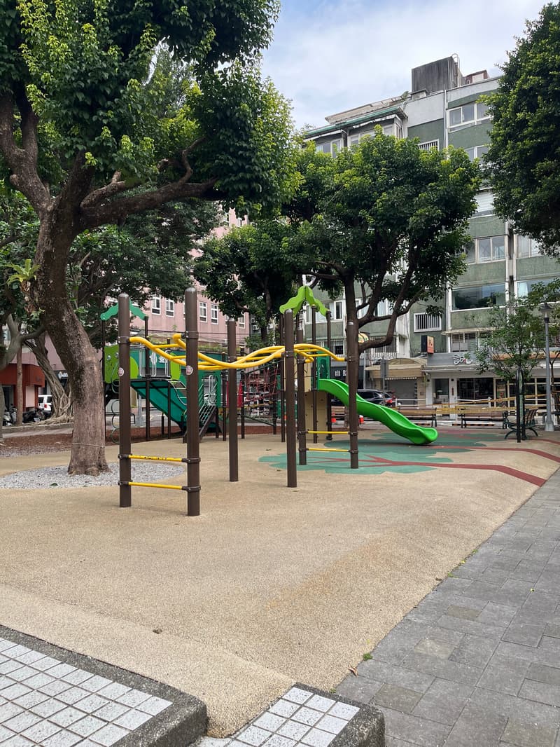 慶城公園