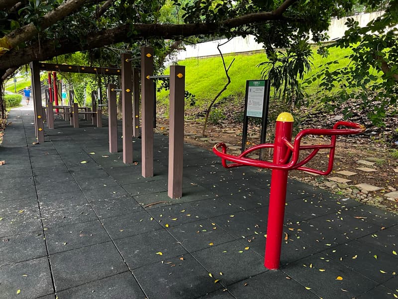 雙溪河濱公園左岸