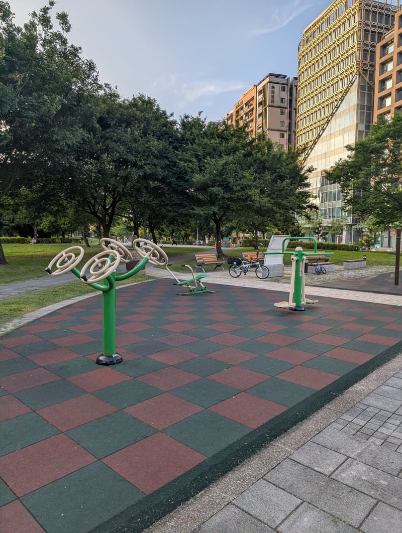 明美公園