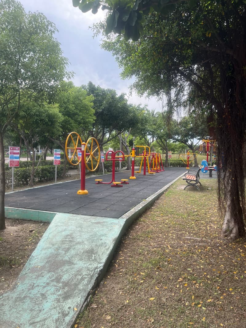 下寮里漁寮親子公園